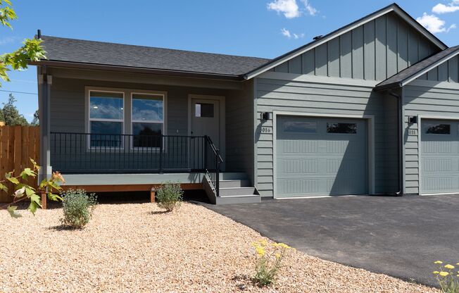 Brand New 2 Bedroom Duplex in SW Redmond