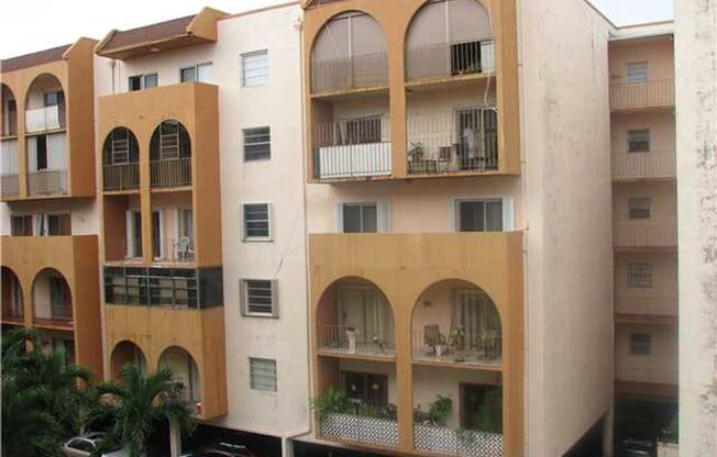 Spacious 1 Bed, 1.5 Bath Apartment in Gated Hialeah Community - Available July 2025!
