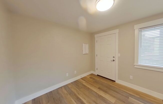 1 bed, 1 bath, $1,395, Unit 10