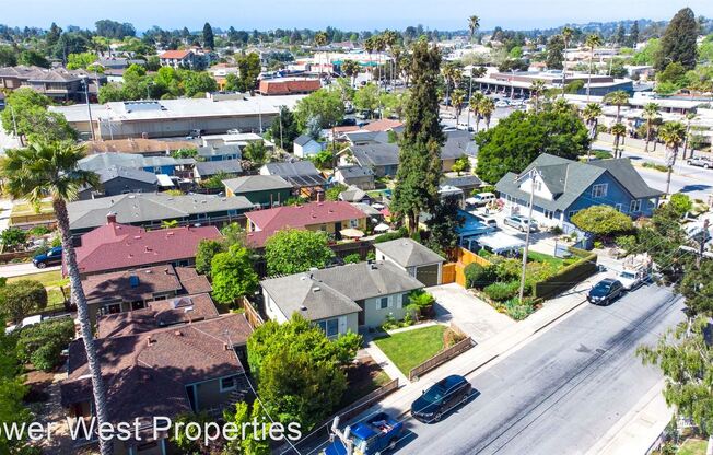616 Melrose Ave