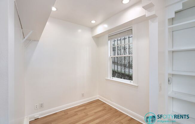 Pacific Heights: Studio w/ Laundry Onsite & Shared Roof Deck near Fillmore/Union/Polk Streets