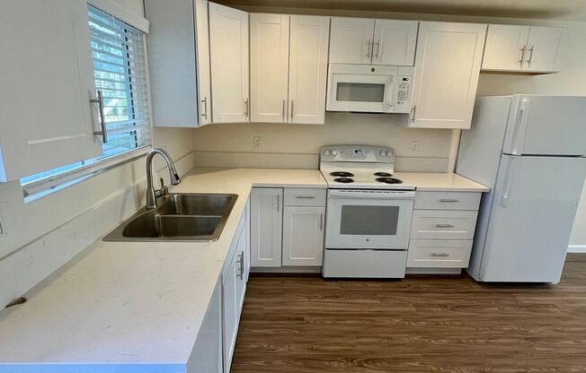 1 bed, 1 bath, 800 sqft, $1,995