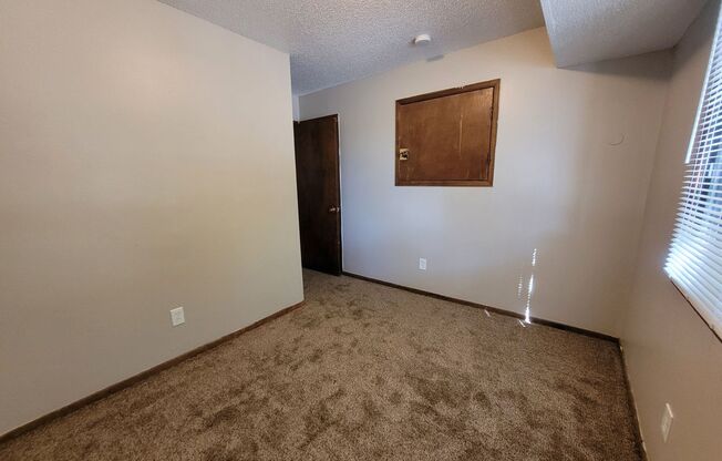 3 beds, 1 bath, $1,245