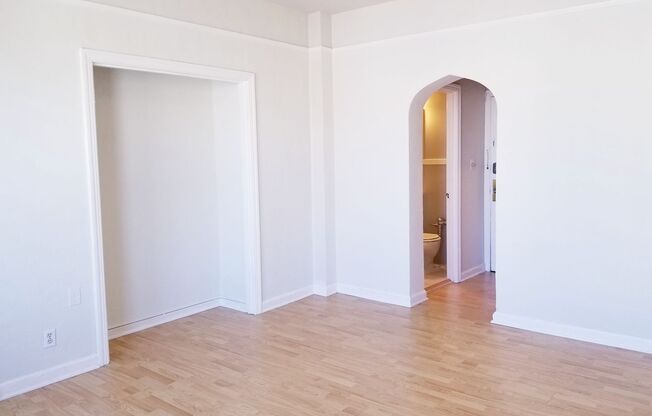 Studio, 1 bath, 500 sqft, $2,225, Unit 604