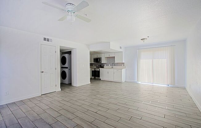 13211 N. 21st - SRN 13205-13207-13209 (3 Bed)