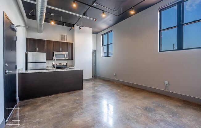 1 bed, 1 bath, $1,330, Unit 727 N. 4th St. Apt. 201