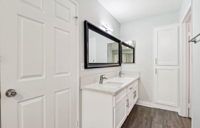 2 beds, 2 baths, 1,115 sqft, $3,098, Unit 119