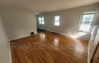 851 23 AVE SE