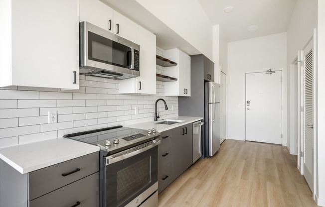 Kitchen in Studio Apartment Homes