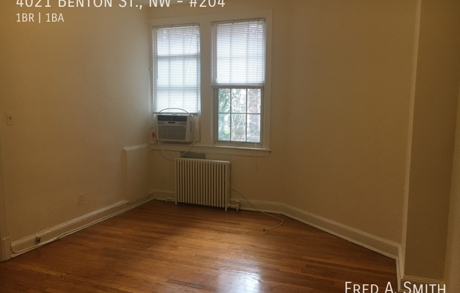 4021 Benton St., NW
