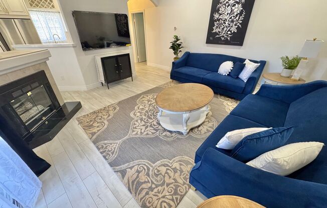 BEAUTIFUL 1 BEDROOM, 1 BATH CONDO FOR RENT IN GUARD-GATED SEDONA COMMUNITY! ALL NEW FLOORING THROUGHOUT! FULLY FURNISHED WITH MODERN FURNITURE, READY FOR IMMEDIATE MOVE-IN.