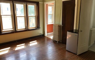 1527 Marshall