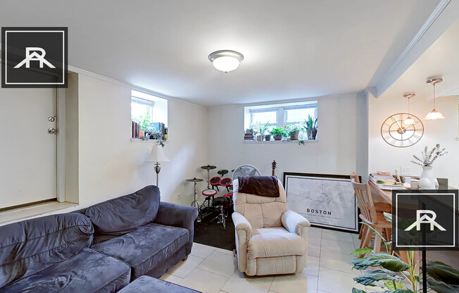 17 GLENVILLE