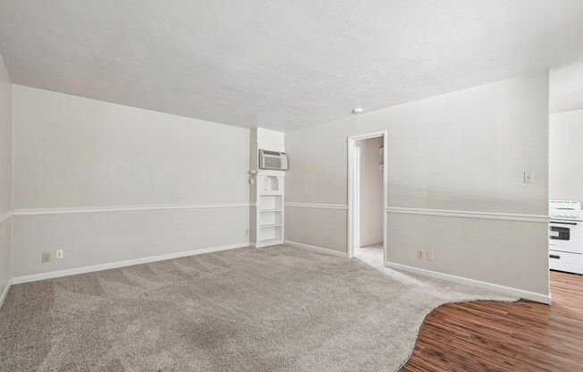 Studio, 1 bath, $1,550, Unit 107