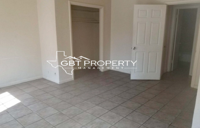 2 beds, 1 bath, $675, Unit APT# 1