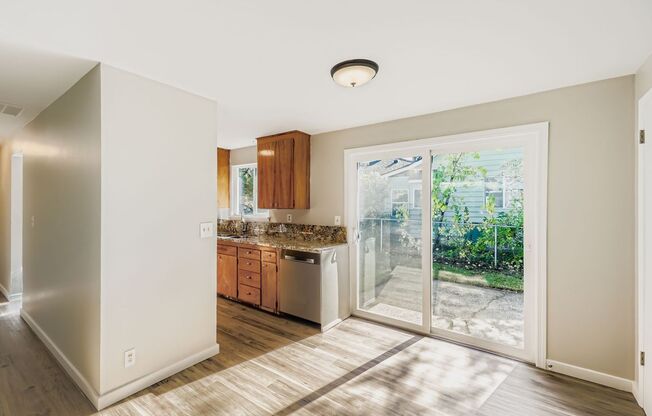 Fully-Remodeled 3 Bed 1 Bath Mountlake Terrace Home!