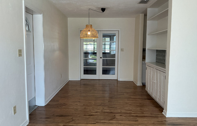 Spacious 3-Bed Home in Cleveland Heights