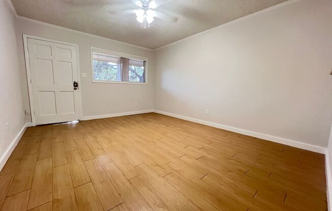 1 bed, 1 bath, 720 sqft, $1,229, Unit BOU-206