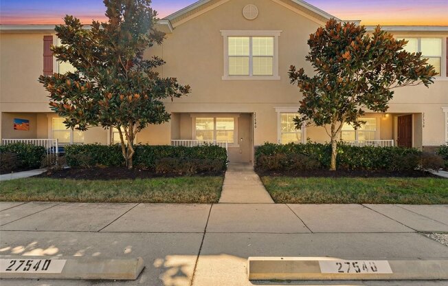 27540 Desert Willow Way
