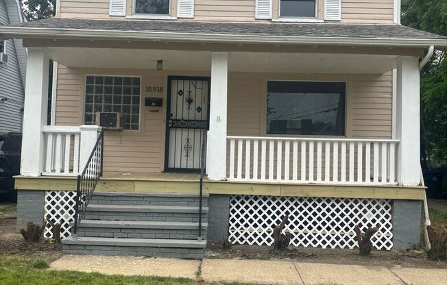 4bd Single Cash Pay near lake