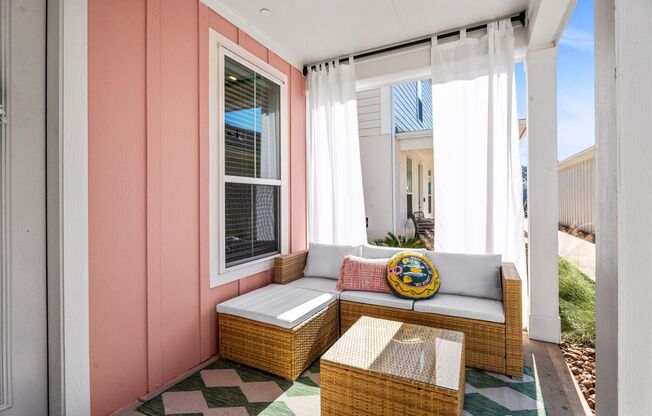 1 bed, 1 bath, 644 sqft, $1,425, Unit 4002