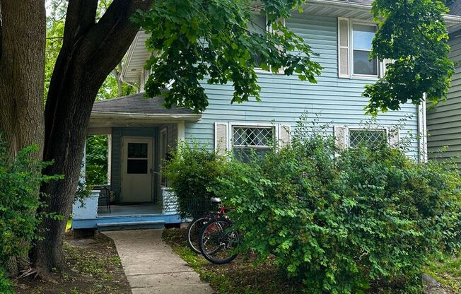 Spacious 5BR/2.5BA Home in Madison - Available 8/15/2027