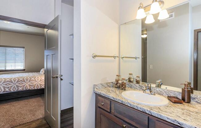 1 bed, 1 bath, 821 sqft, $1,475