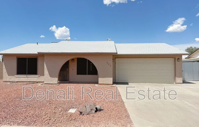 716 W NOPAL PL