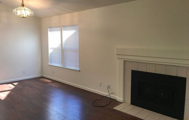 West Davis three bedroom available for November move in!