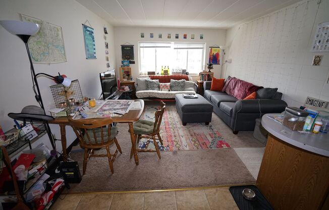 1 bed, 1 bath, $1,090, Unit 3C