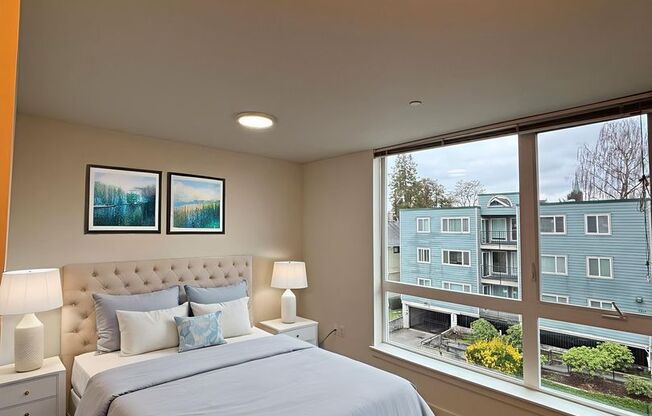 Studio, 1 bath, 247 sqft, $1,375, Unit 303