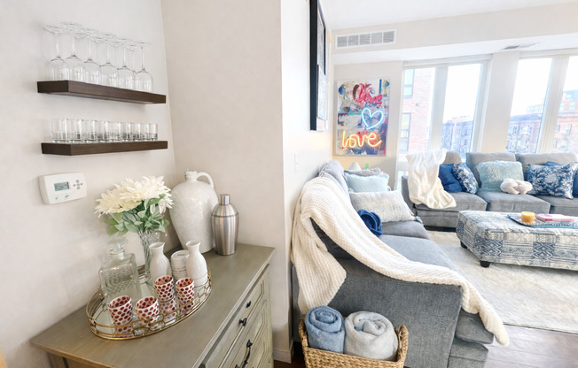 1 bed, 1 bath, $600, Unit 205-B