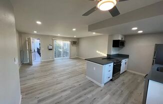 1 bed, 1 bath, 590 sqft, $1,945, Unit #43