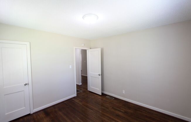 3 BR 1BA - Cute and Classic Charmer!!