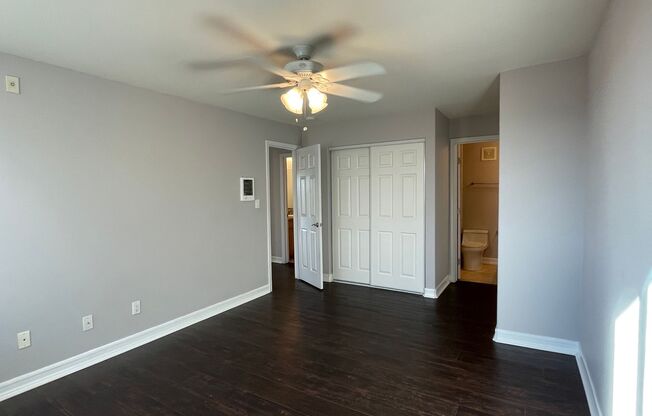 2 beds, 2 baths, $3,095, Unit Unit 301