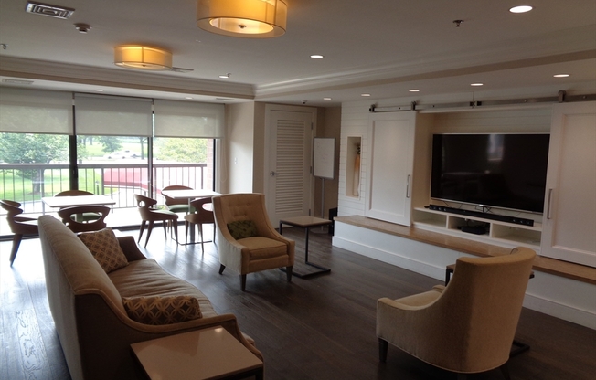 2 beds, 2 baths, 1,206 sqft, $3,000, Unit 205