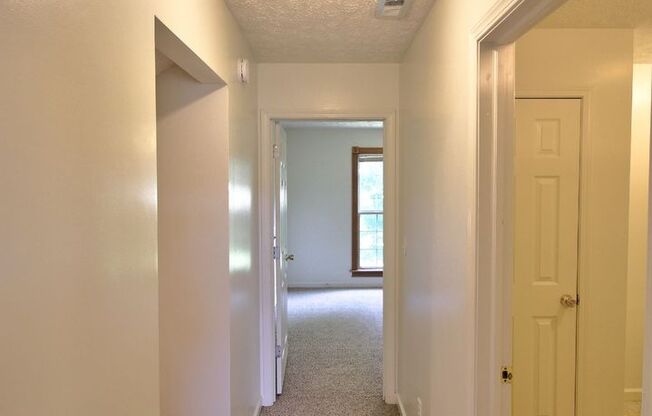 3 beds, 2 baths, 1,700 sqft, $1,999, Unit GP - 2717