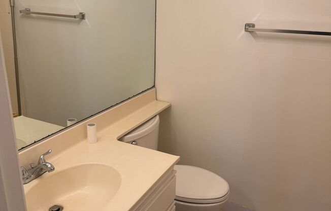 2 beds, 2 baths, 1,000 sqft, $2,695, Unit 107
