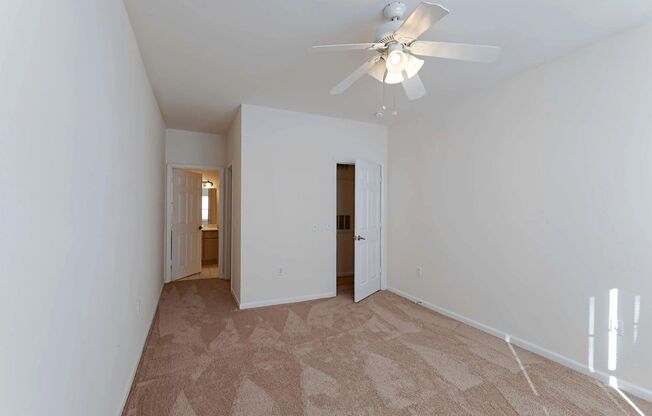 2 beds, 2 baths, 1,295 sqft, $1,470, Unit 3868-2D