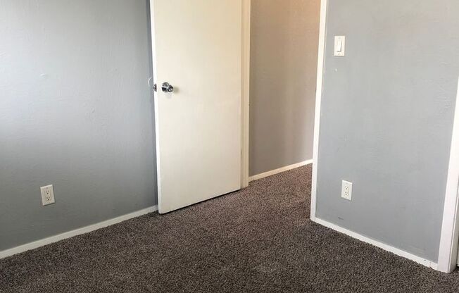 2 beds, 1 bath, 720 sqft, $775, Unit 3312-10