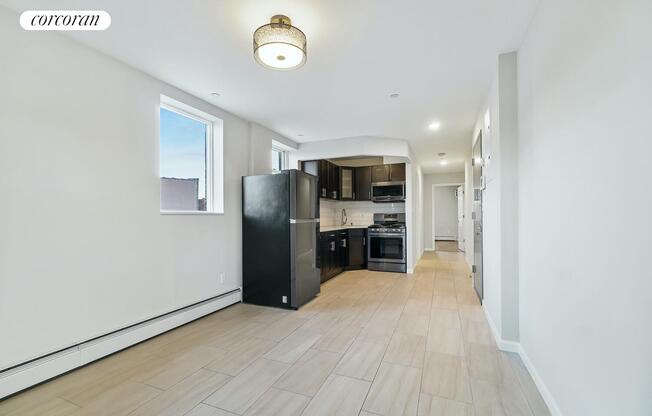 6705 13 AVE