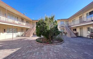 1908 Rexford Dr