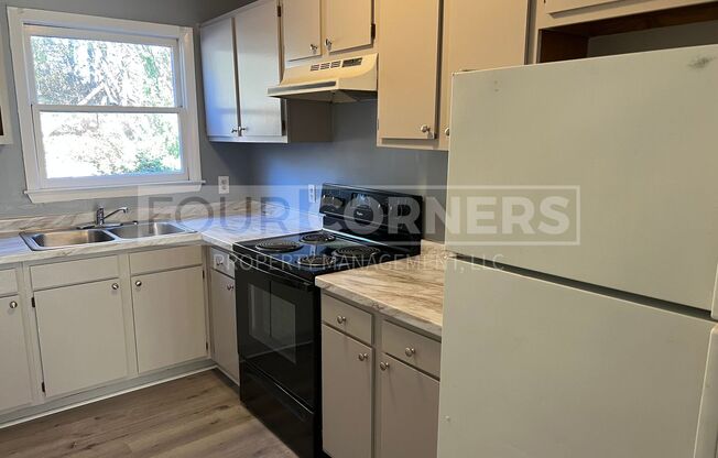 Spacious 2 Bedroom 2.5 Bath Townhome