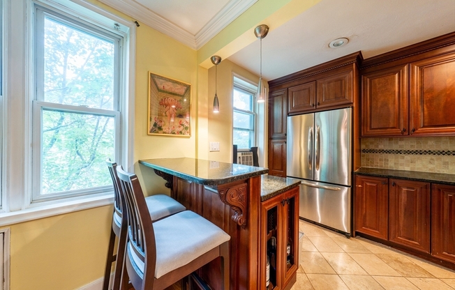 50 Follen St