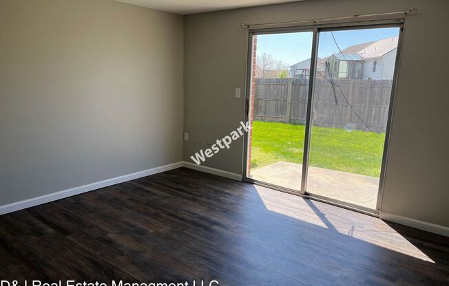 2 beds, 1 bath, 850 sqft, $1,395, Unit Unit 35