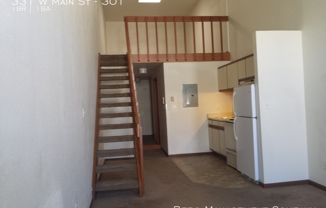 331 W MAIN ST