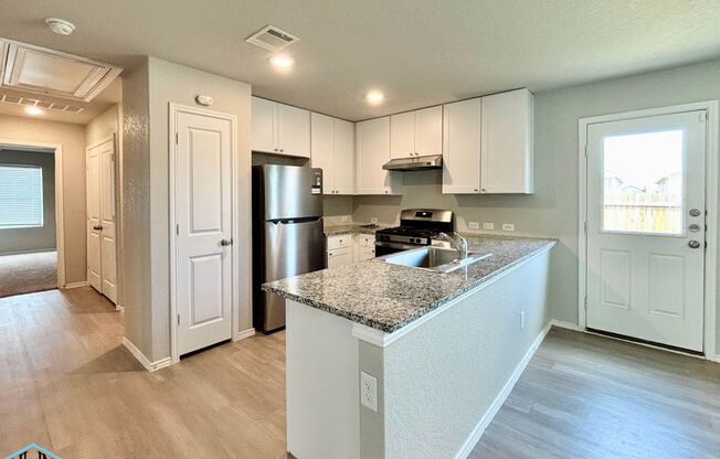 Beautiful 3 bed/2 bath 1,375 sqft home with appliances included! Conveniently located off Southton Rd., Highway 37 S., and easy access to amenities, schools, and major thoroughfares!