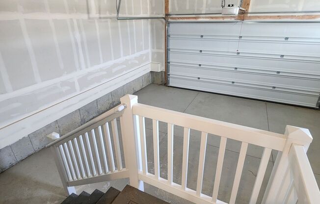 MOVE-IN NOW FOR $2500 OFF - 3 Bed 2.5 Bath South Jordan Townhome Available Now!