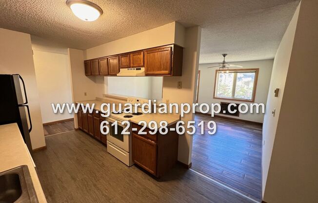 2 beds, 1 bath, 1,200 sqft, $1,450, Unit #4