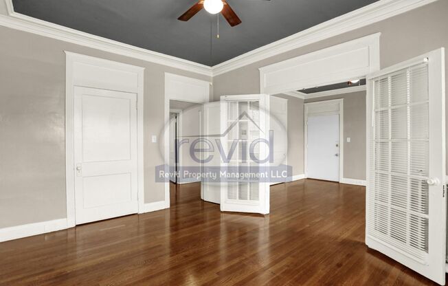 2 beds, 1 bath, 950 sqft, $995, Unit 308-2